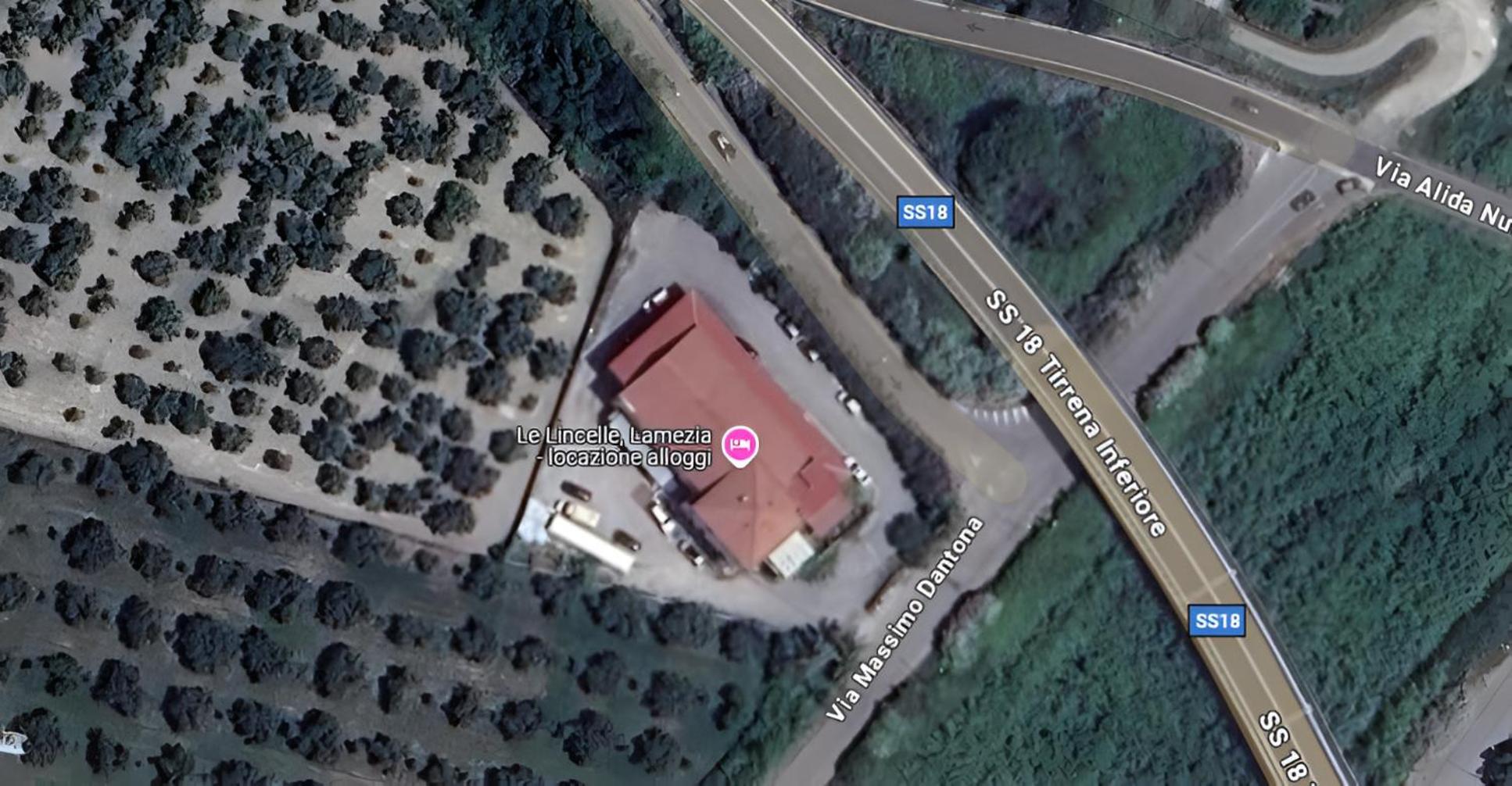 Top Bedroom Golfo - Le Lincelle, Lamezia - 2 Extra Large Single Beds サンテウフェミア・ラメーツィア エクステリア 写真