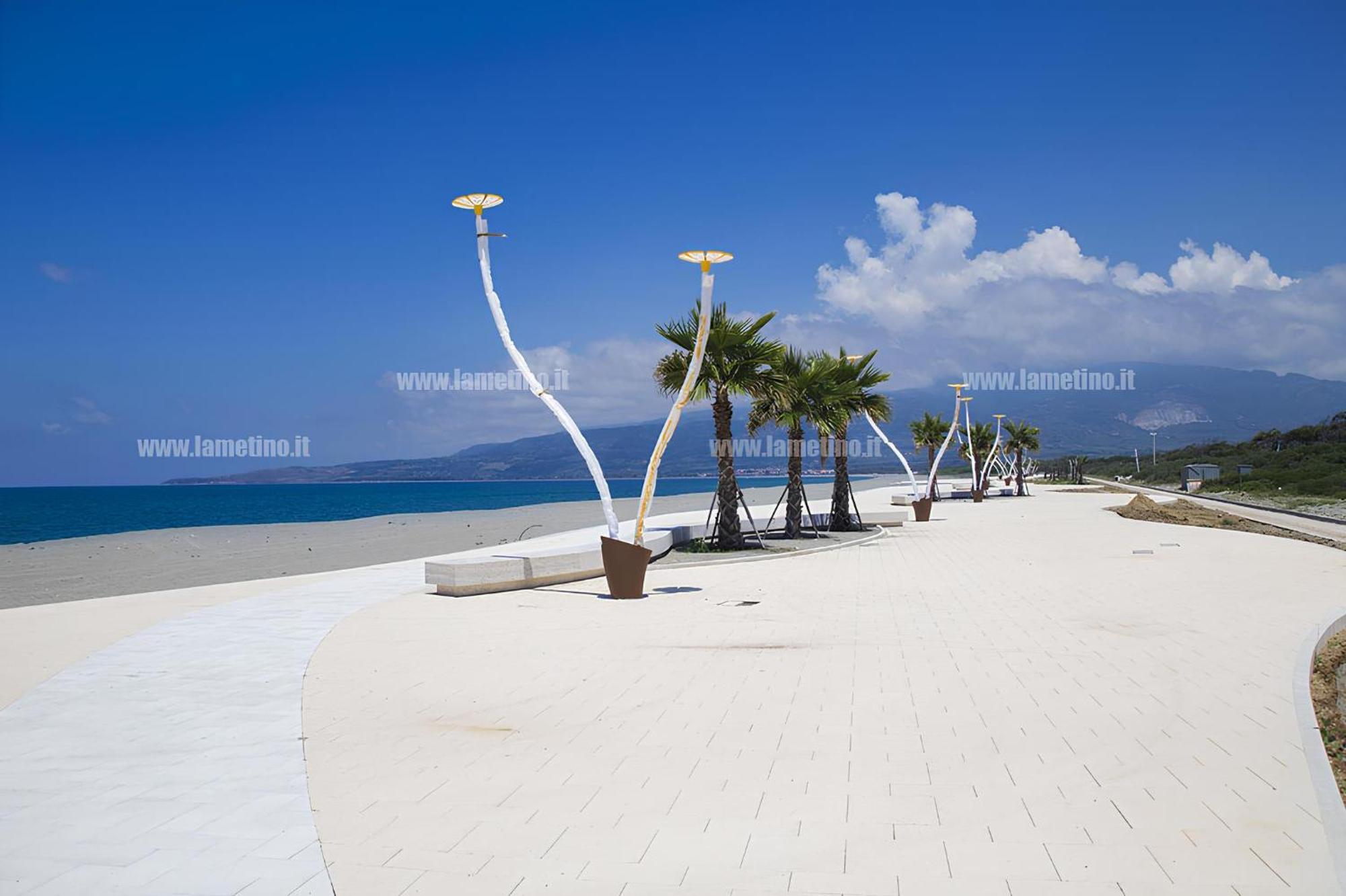 Top Bedroom Golfo - Le Lincelle, Lamezia - 2 Extra Large Single Beds サンテウフェミア・ラメーツィア エクステリア 写真