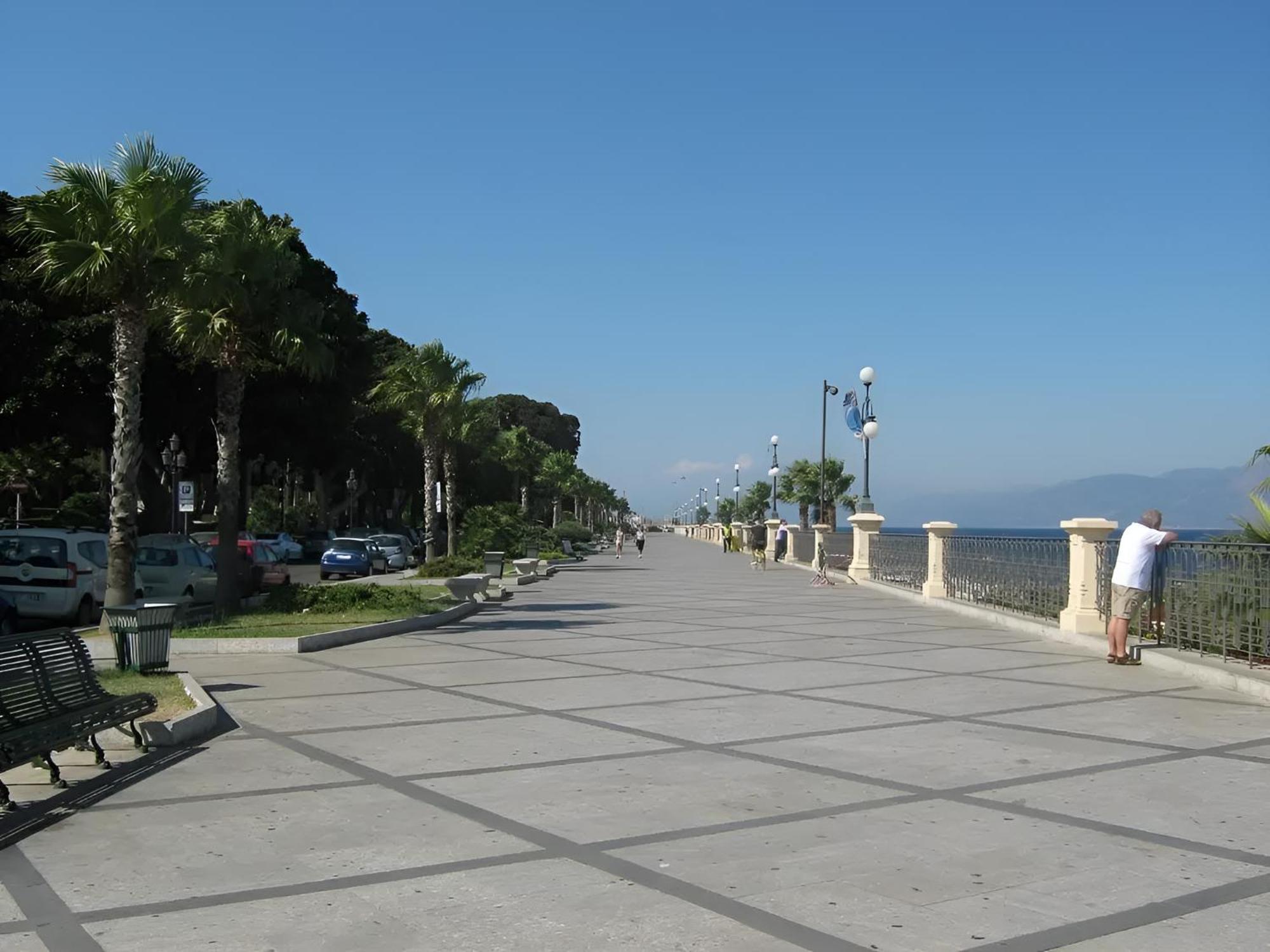 Top Bedroom Golfo - Le Lincelle, Lamezia - 2 Extra Large Single Beds サンテウフェミア・ラメーツィア エクステリア 写真